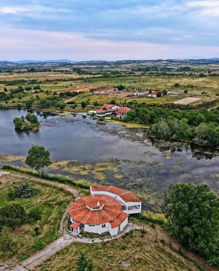 Thrassa Hotel Tycherón Esterno foto